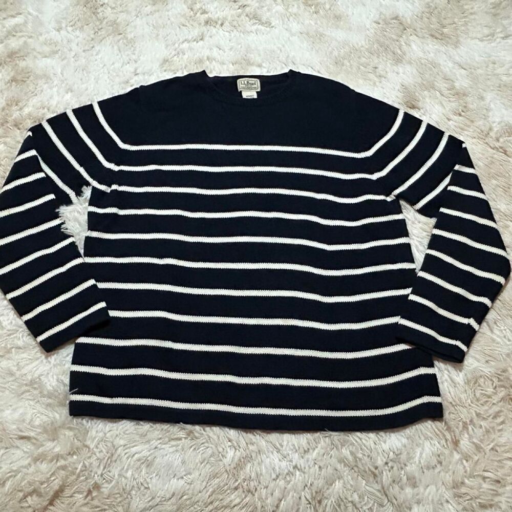 Llbean Women's White and Navy Jumper